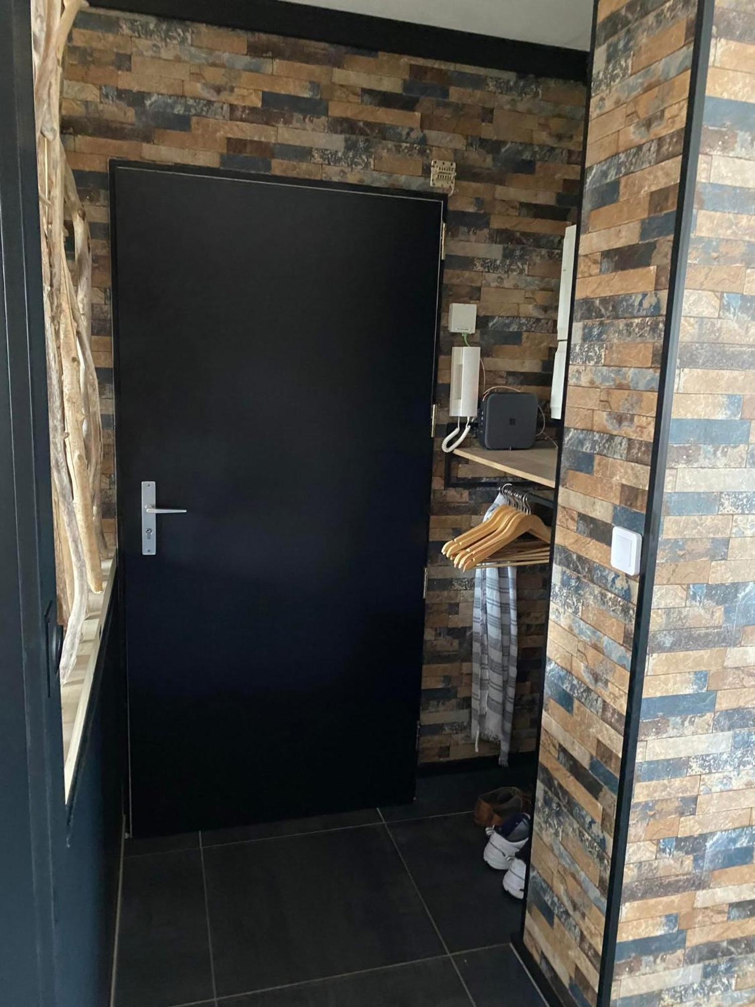 Au Petit Bonheur Imprevu Appartement Douai Buitenkant foto